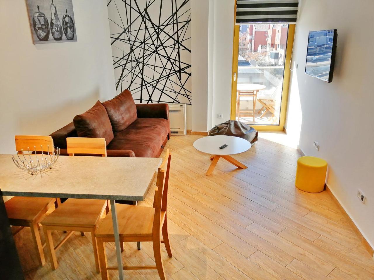 Sea Breeze Lux Apartments بودفا المظهر الخارجي الصورة