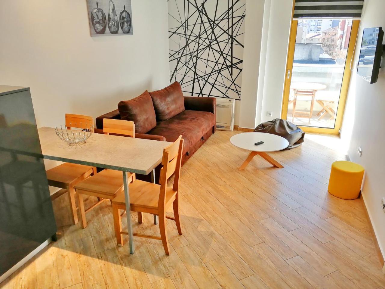 Sea Breeze Lux Apartments بودفا المظهر الخارجي الصورة