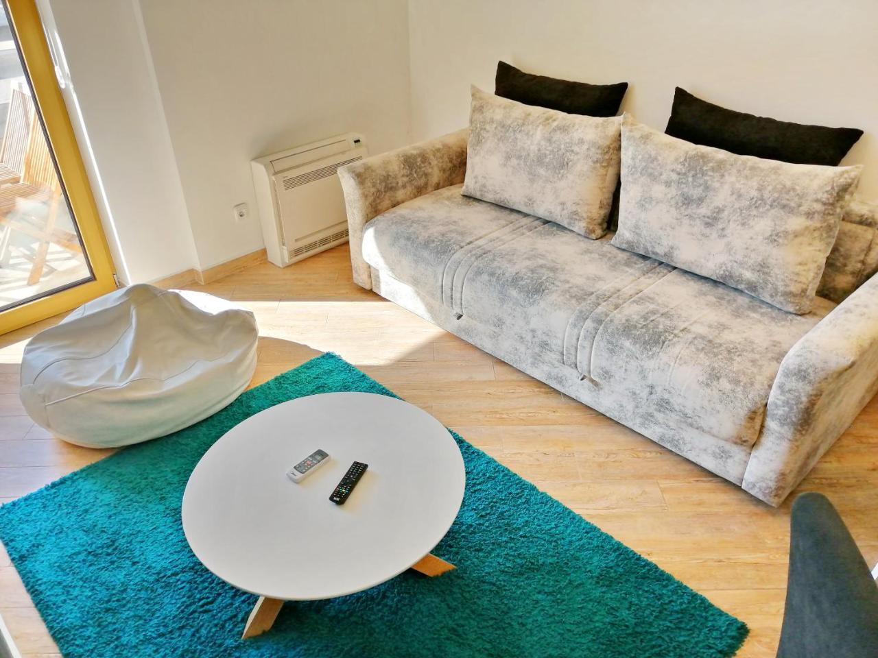 Sea Breeze Lux Apartments بودفا المظهر الخارجي الصورة