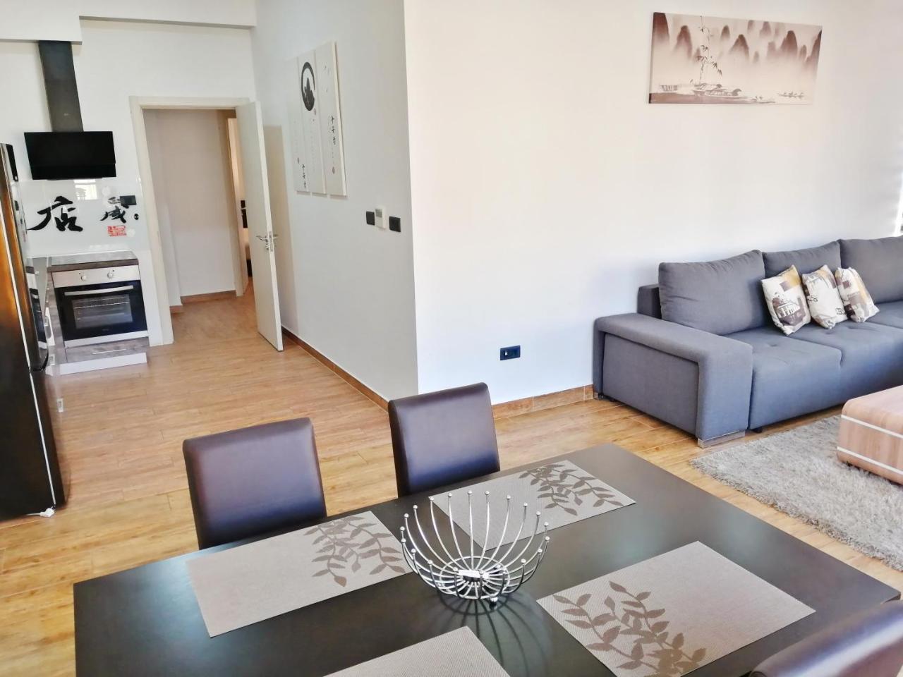 Sea Breeze Lux Apartments بودفا المظهر الخارجي الصورة