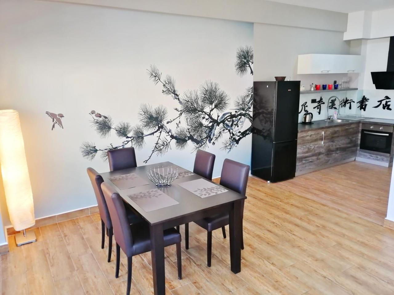Sea Breeze Lux Apartments بودفا المظهر الخارجي الصورة