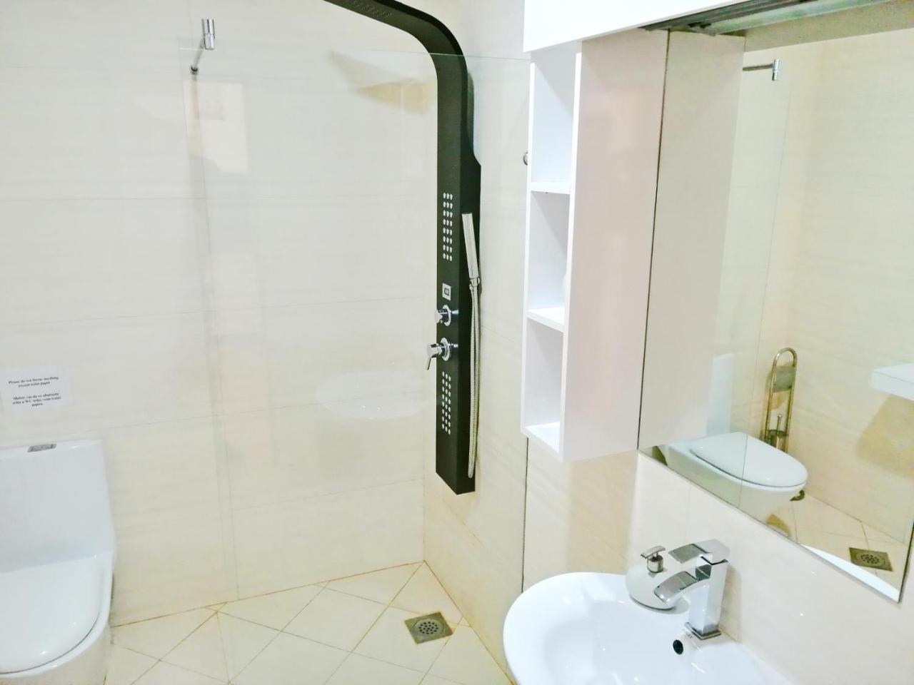 Sea Breeze Lux Apartments بودفا المظهر الخارجي الصورة